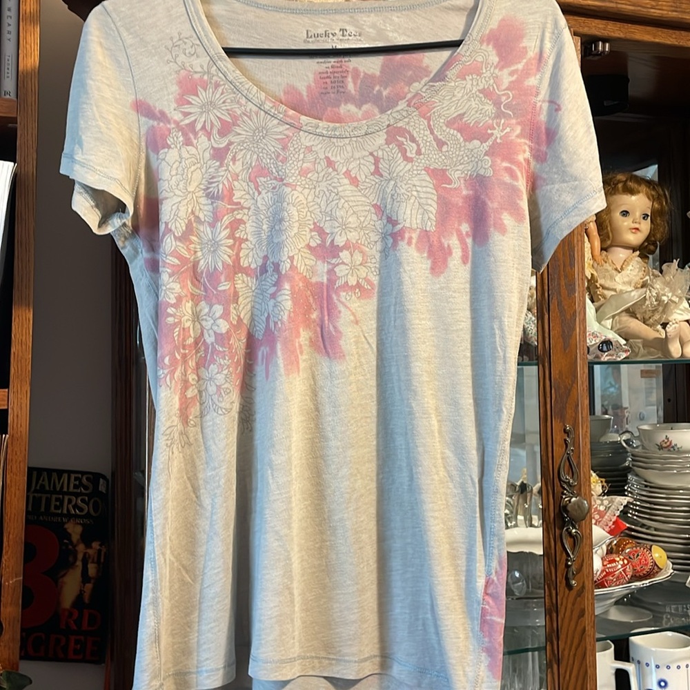 Lucky Tees Floral Graphic Women's Top 000512